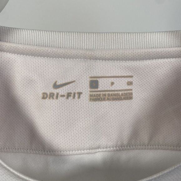 Nike Red Bull Salzburg 2016/2017 Home Football Shirt Jersey Austria Mens Small - Picture 10 of 16